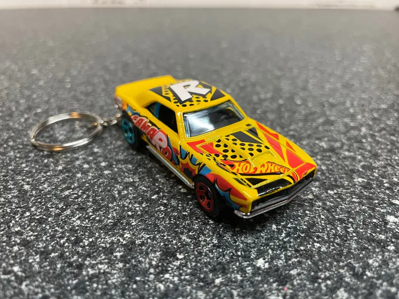 1968 Chevy Copo Camaro Keychain Diecast Car Hot Wheels 1