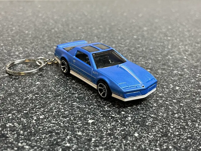 1984 Pontiac Firebird Transam Blue Keychain Red Diecast Car Hot Wheels Matchbox 1