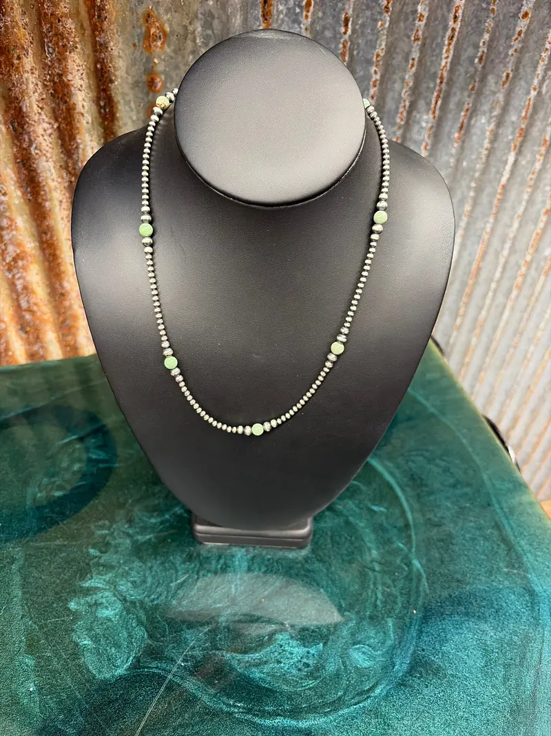 20" Green Turq & Navajo Pearl Necklace 1