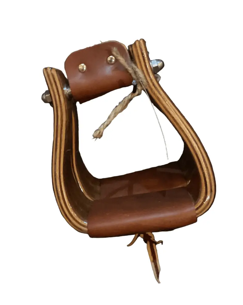 3" Walnut Angled Flat Bottom Stirrup 1