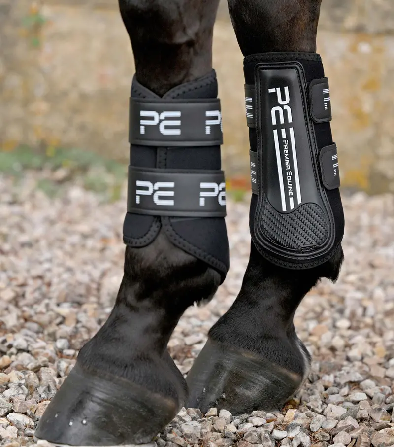 Air Velox Single Locking Brushing Boots Black 1
