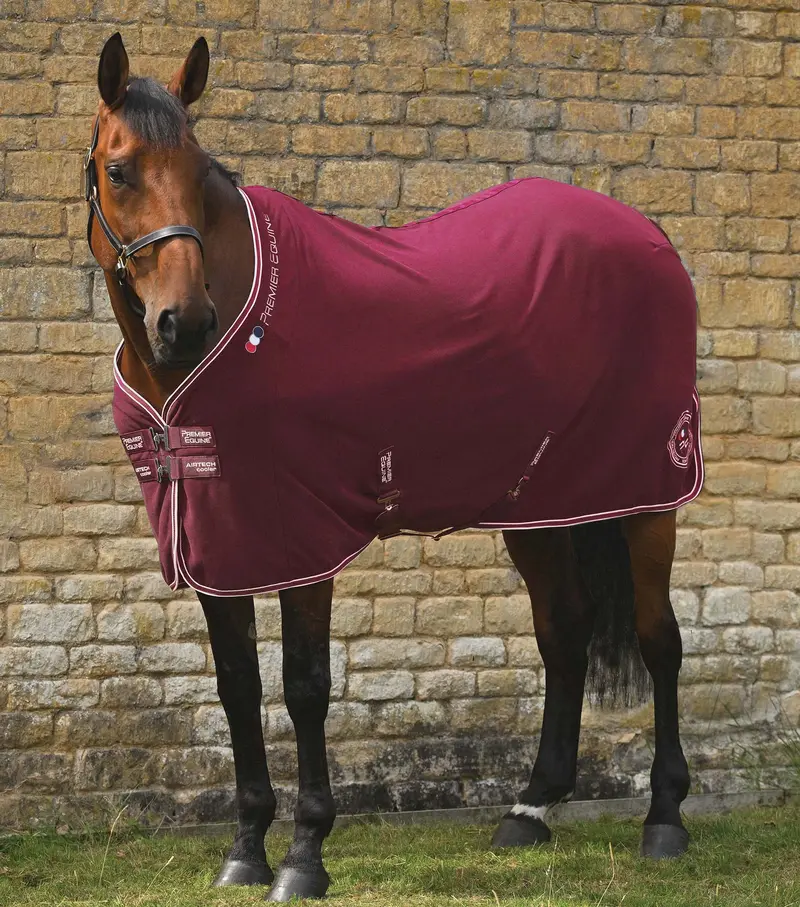 Airtech Horse Cooler Rug Burgundy 1