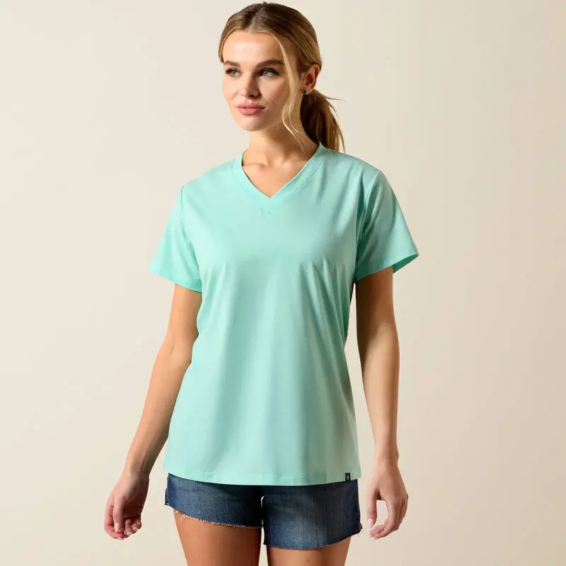 Ariat Ladies Compass V-Neck Tee – Soft Fabric & Equestrian Style