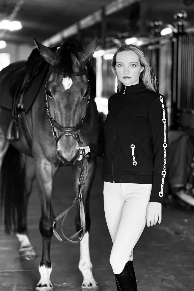 Ava Embroidered Zip Jacket 7