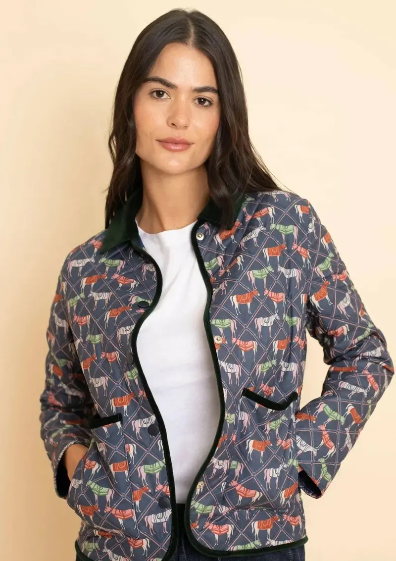 Barn Quilted Jacket | Victory Print | Navy Plaid 1