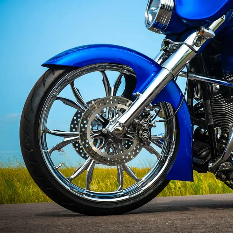 Big Wheel Front Fender Fit Kit For H-D® 2014-2016 Street Glide, Road Glide And Road King 1