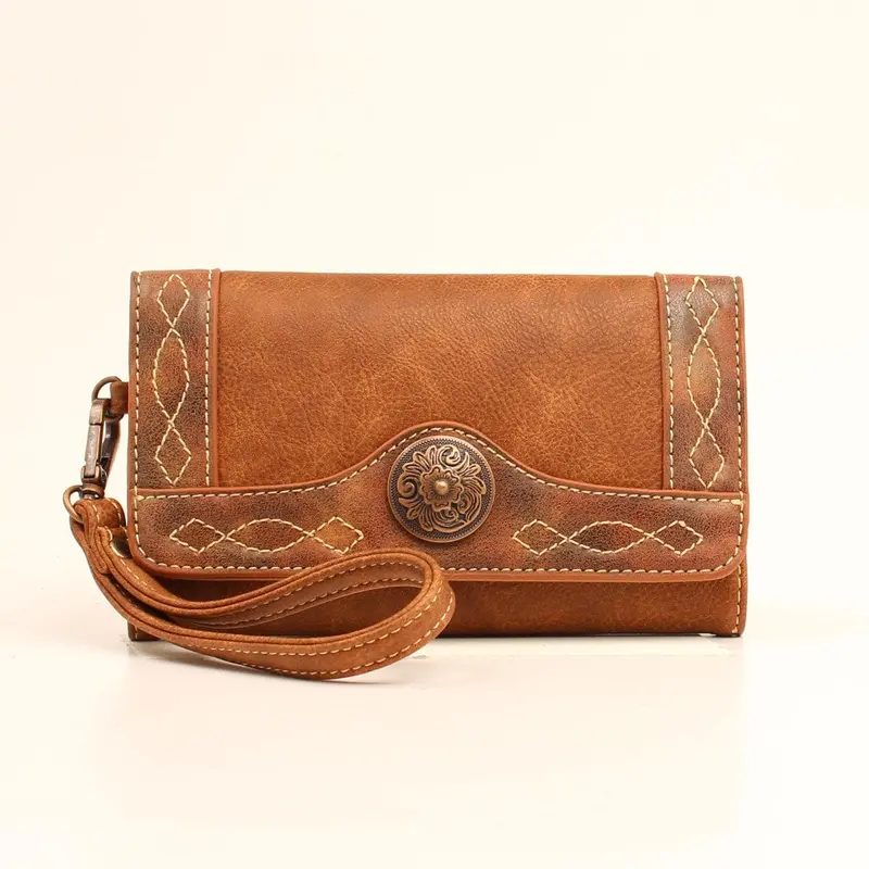 Blazin Roxx Tan Ivy Style Clutch 1