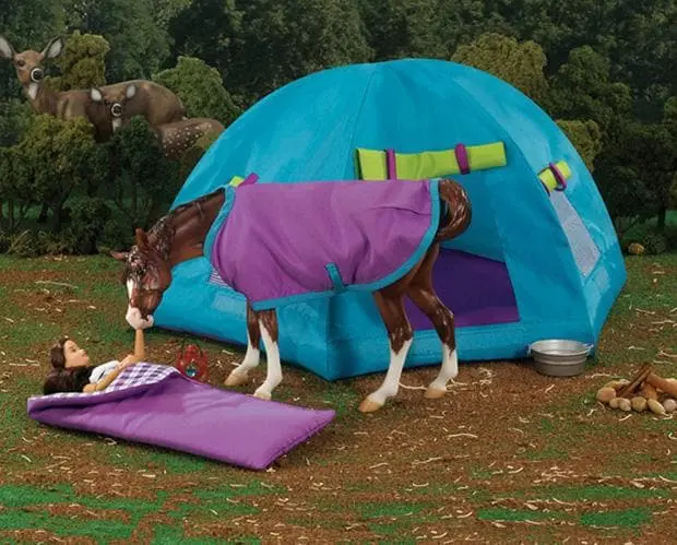 Breyer Backcountry Camping Set 1