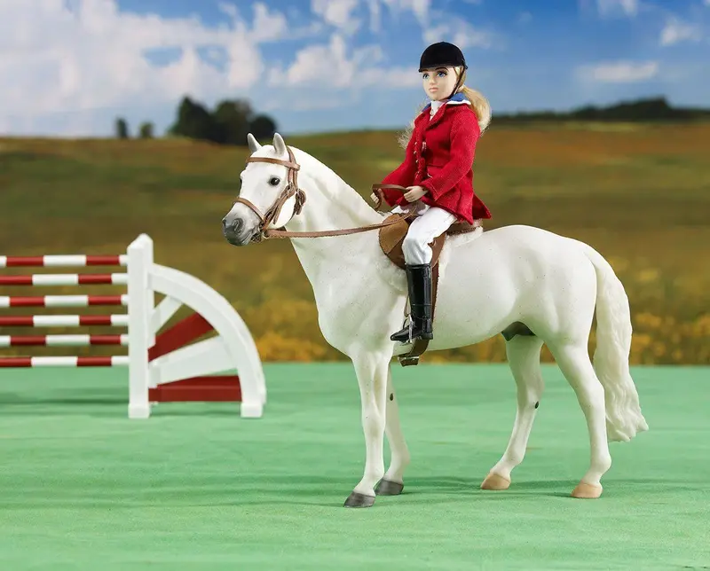 Breyer Brenda - Show Jumper 8" Figure 2