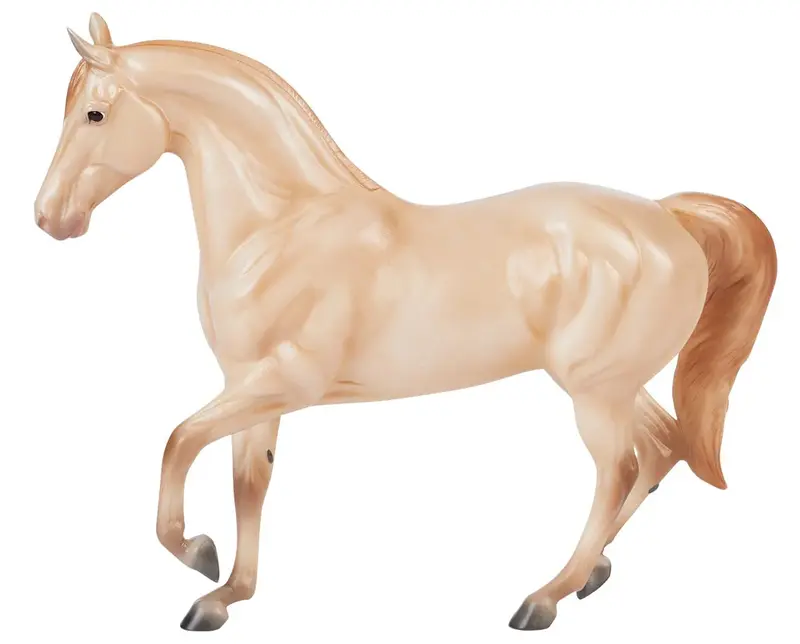 Breyer Champagne Quarter Horse Cross 2