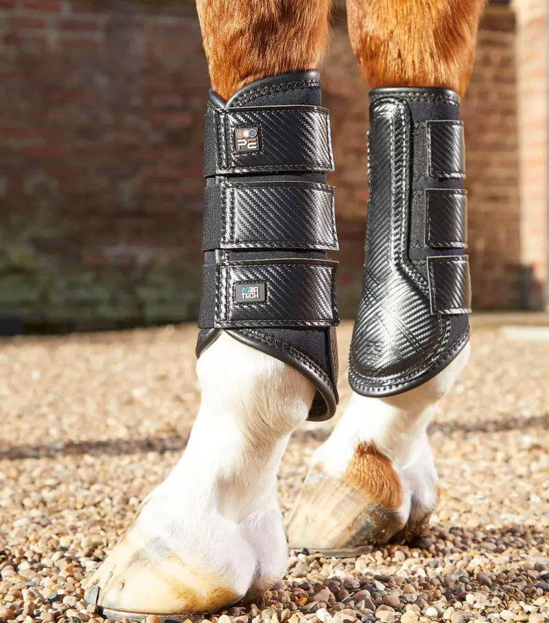 Carbon Air-Tech Single Locking Brushing Boots Black 1