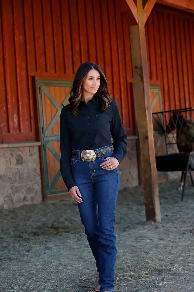 Cinch Women's Black Arenaflex Button Down Shirt 1