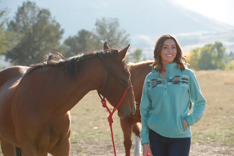 Cinch Women's Turquoise Fleece Pullover 1
