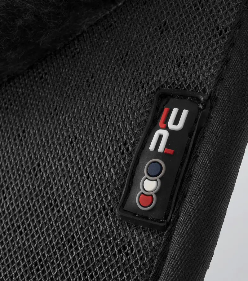 Close Contact Airtechnology Shockproof Wool Saddle Pad - Dressage Square Black/Black Wool 2