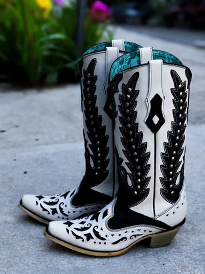 Corral Women's Black Overlay Embroidery And Studs Snip Toe White Cowboy Boot 1