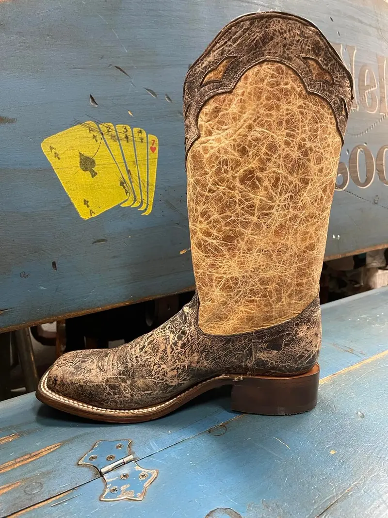 Corral Women's Brown Bucking Bronc Cowboy Boot 2