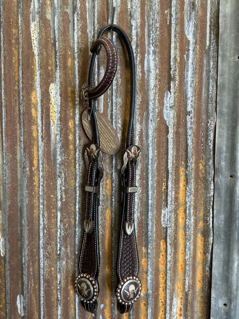 Cowperson Tack Dark Oiled One Ear Headstall-Gunslinger Buckle And Concho Set 1