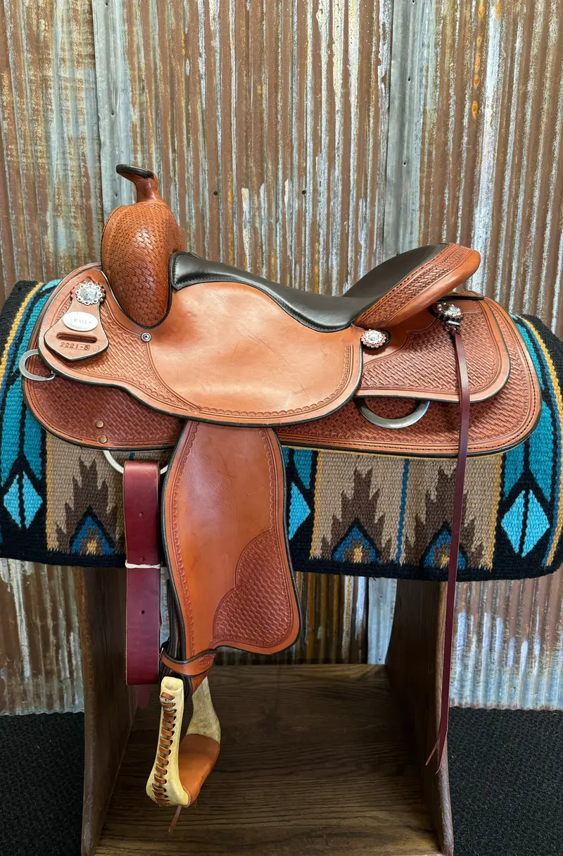 Crates 2221 Classic Reining Saddle Square Skirt 2