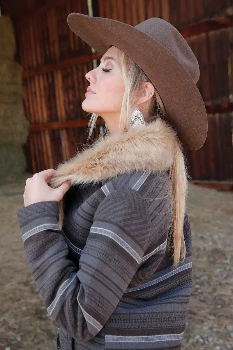 Cruel Women's Grey Fur Collar Tweed Jacket 2