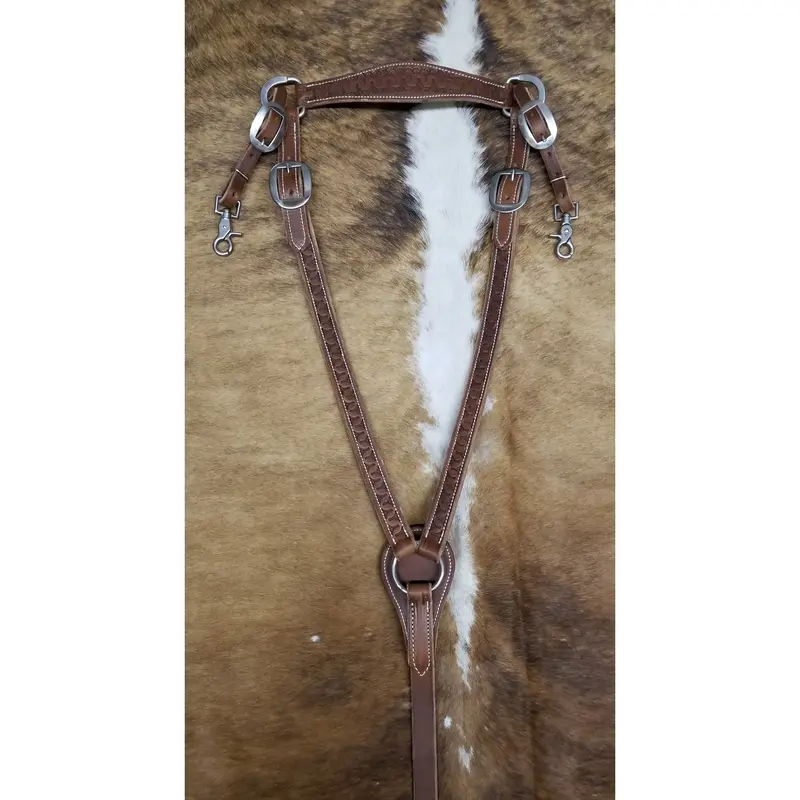 Custom West 20 Running W Breast Collar 1