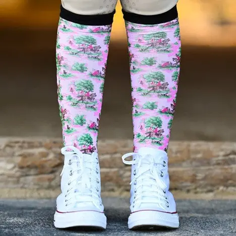 Dreamers & Schemers Pink Pony Mac Tally Ho Pair And A Spare Socks 1