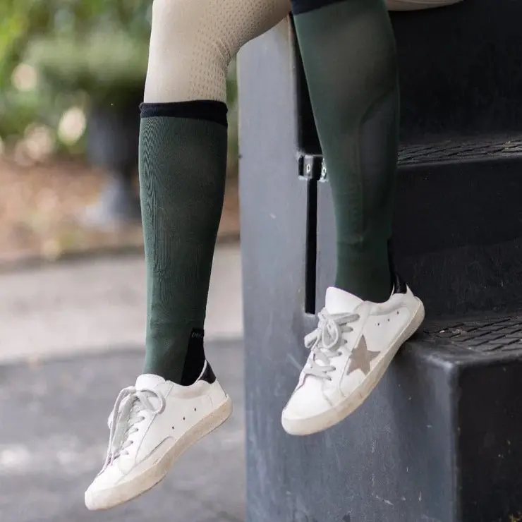 Dreamers & Schemers Simple Solid Boot Socks 3