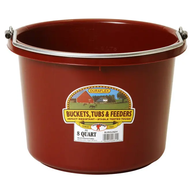 Duraflex 8 Quart Plastic Round Bucket 1