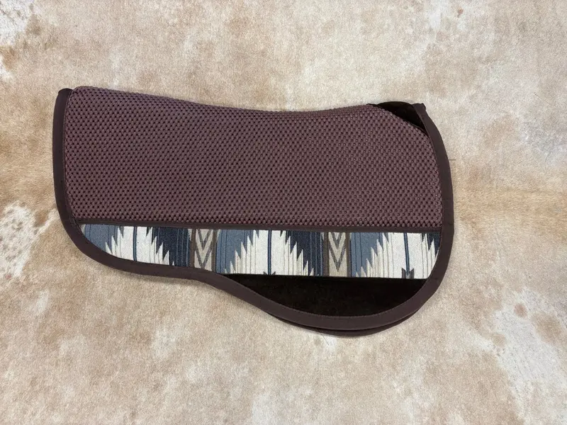 Equi-Tech Pro Series Contoured Pad - Round 2