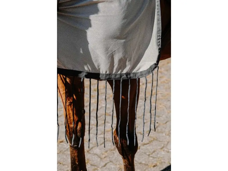 Equithème Mesh Quarter Sheet With Neck 3