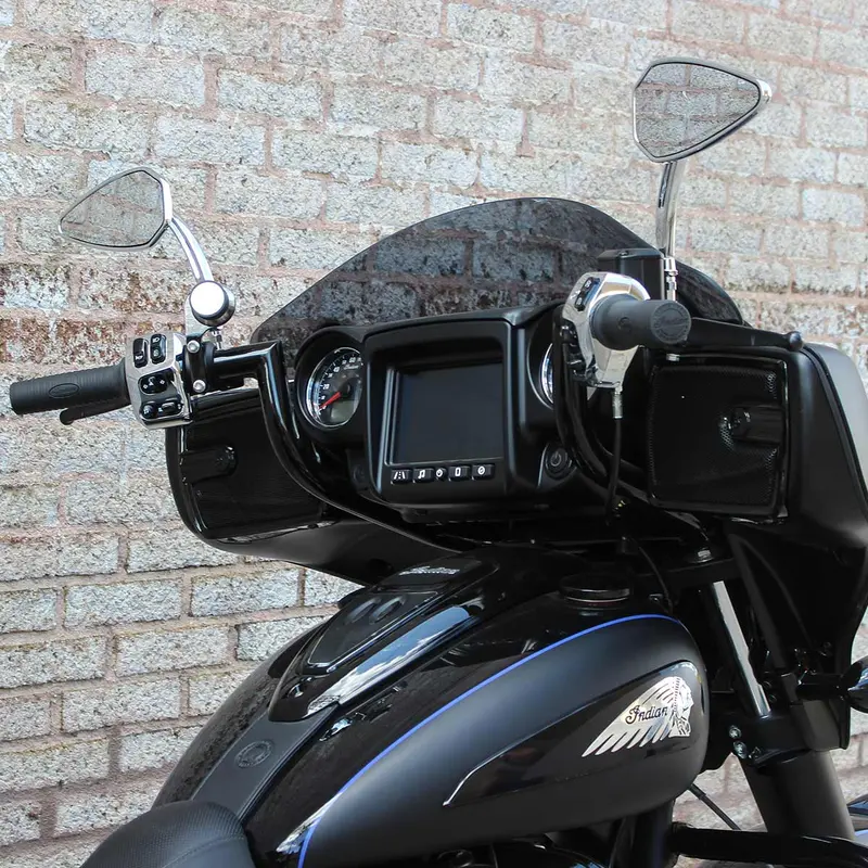 Ergo Handlebars For Indian® 2017 Chieftain And Roadmaster 1