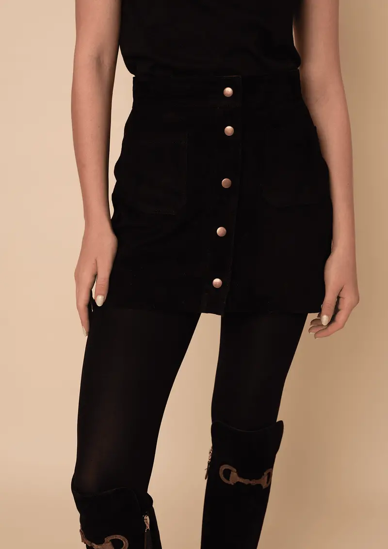 Estancia Suede Leather Skirt | Black (Pre-Order) 2
