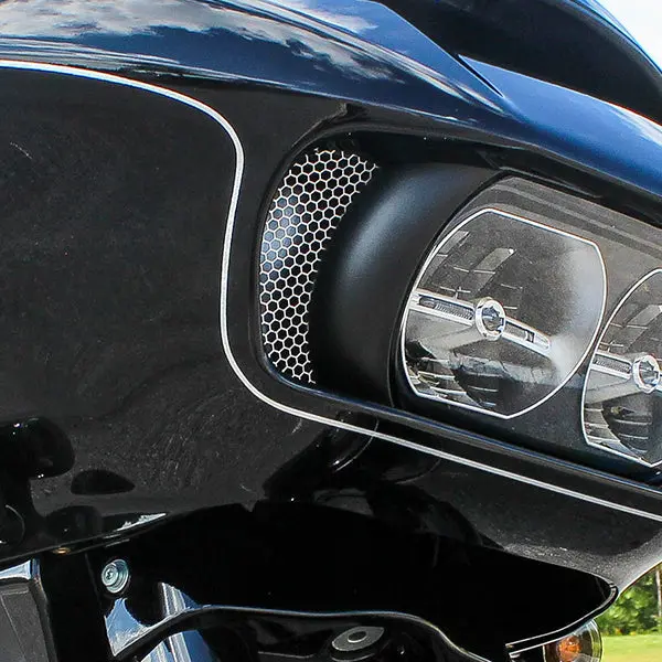 Fairing Side Vent Screens For Harley-Davidson® 2015-2025 Road Glide (Fltr) 1