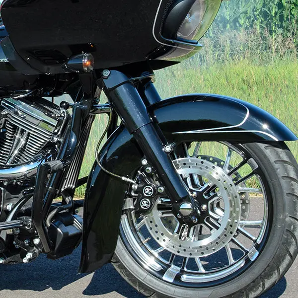 Flush Mount Front Axles For H-D® 2000-2007 Street Glide, Road Glide And Road King 1