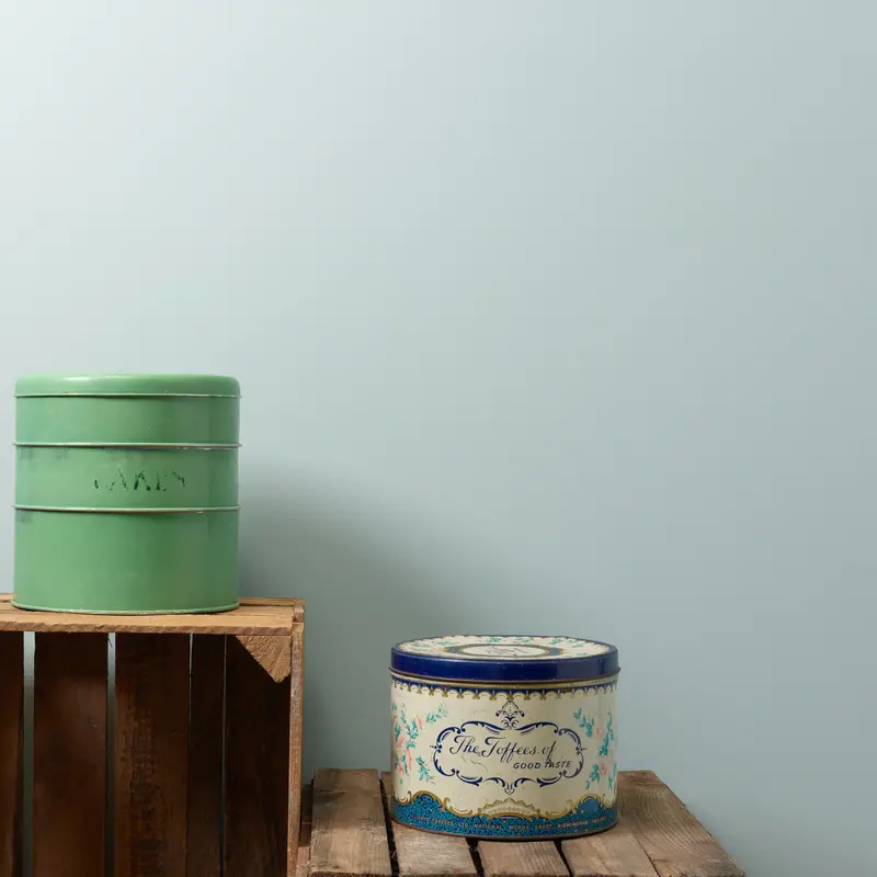 French Shutter Wall Paint 2