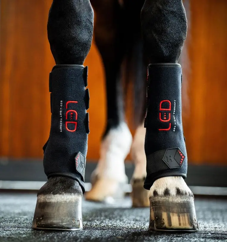 Horseware® Led Red Light Therapy Leg Wrap - Single 1