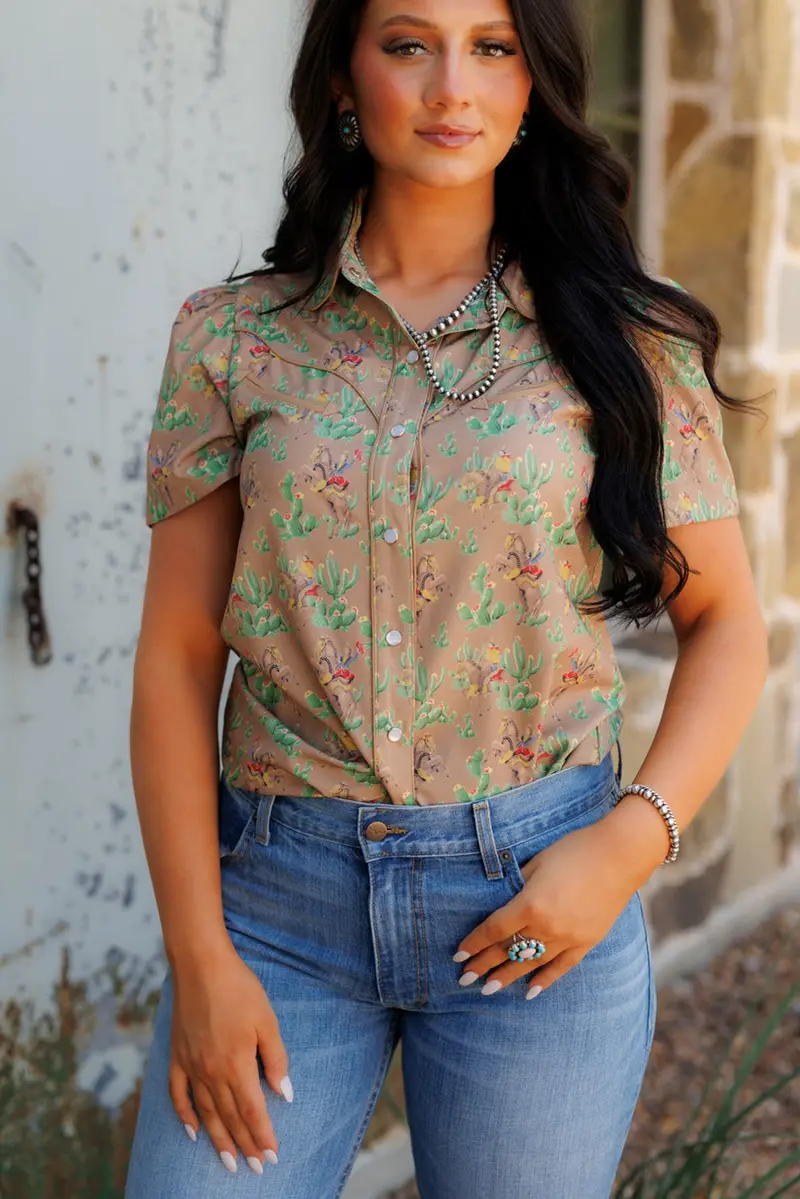 Howdy Hanny Women's Retro Cactus Pearl Snap Shirt 1