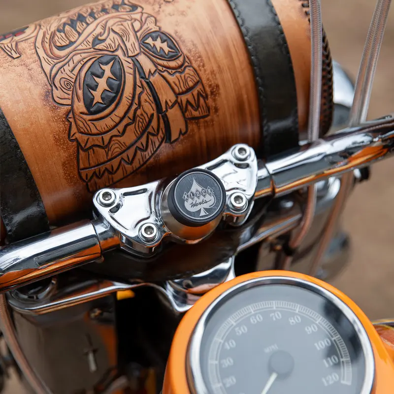 Iomounts® Center Riser Magnetic Phone Mount For Harley-Davidson® 1