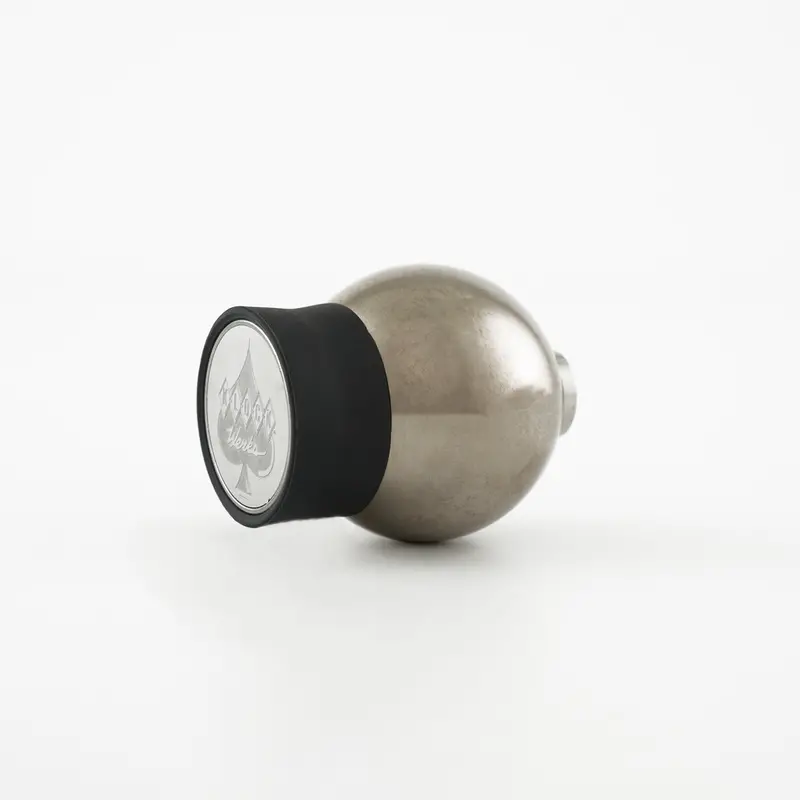 Iowall™ Universal Magnetic Phone Mount 2