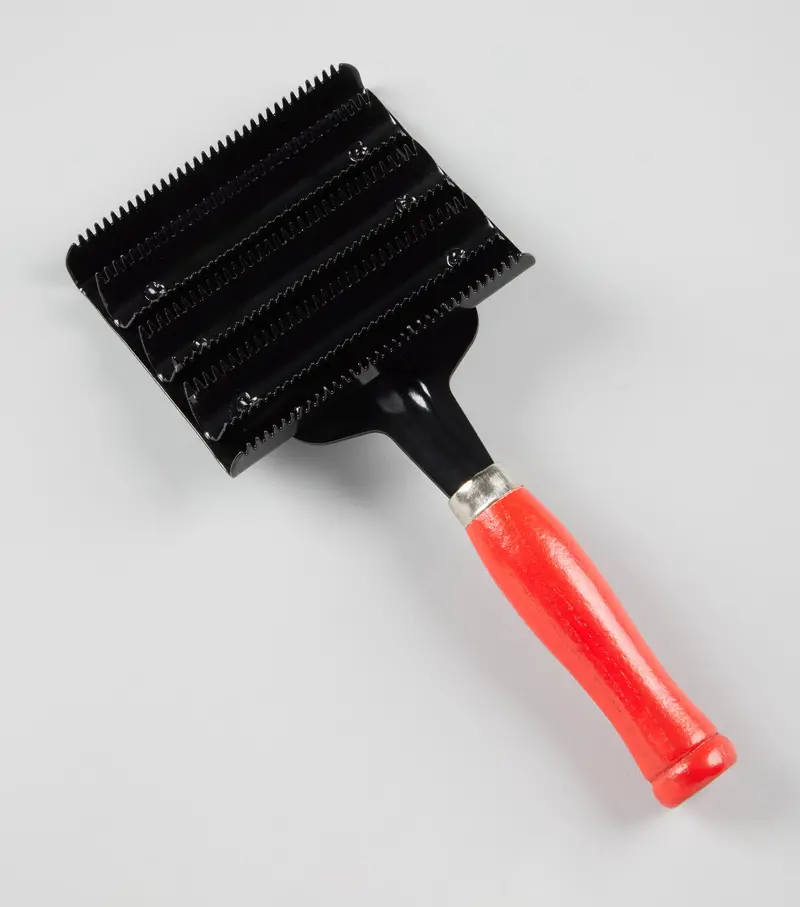 Jockey Metal Curry Comb 1