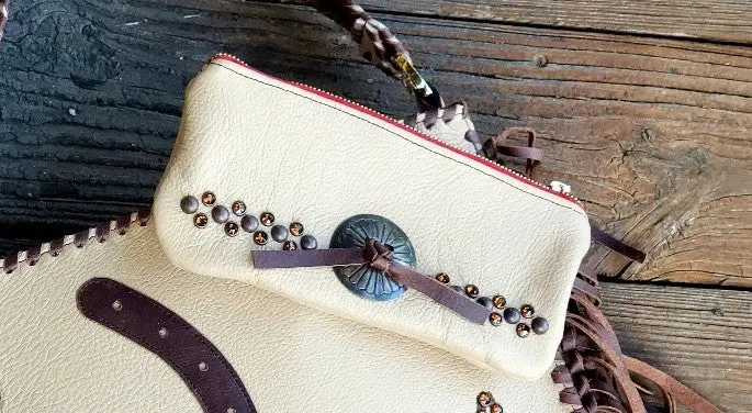 Kurtmen Natural Pebble With Bronze Concho Wristlet 1