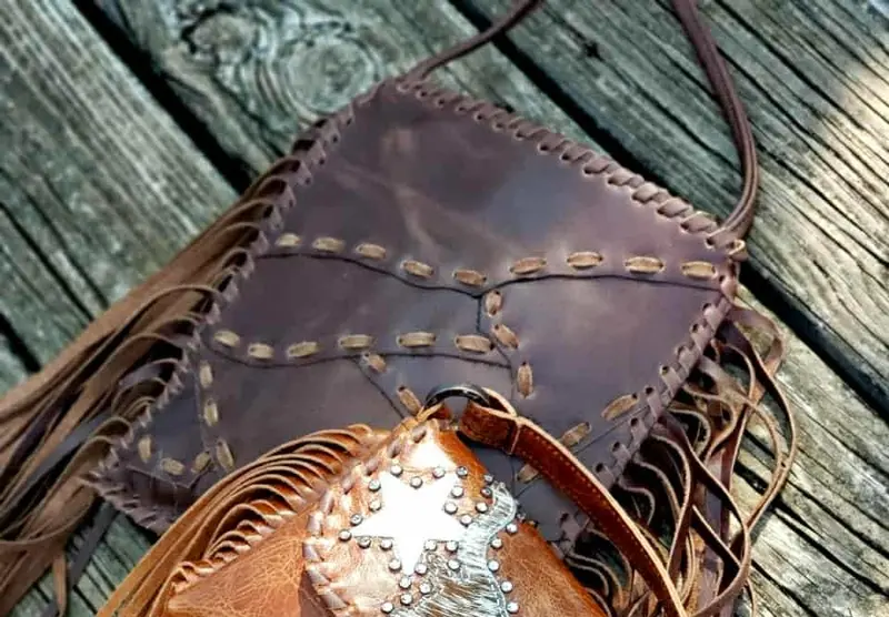 Kurtmen Vintage Buffalo Bill Crossbody Bag 1