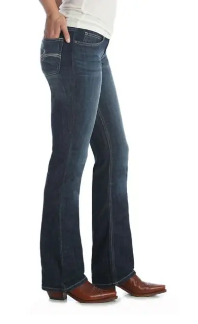 Ladies Wrangler Boot Cut Jean 1