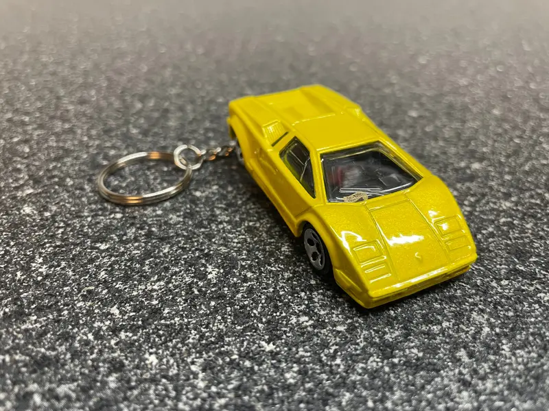 Lamborghini Countach Keychain Hot Wheels Matchbox 1