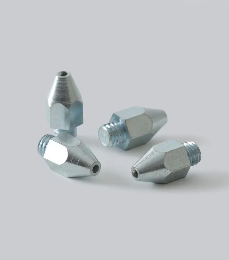 Large Studs Pointed For Varying Ground And Jumping (Set Of 4) 1
