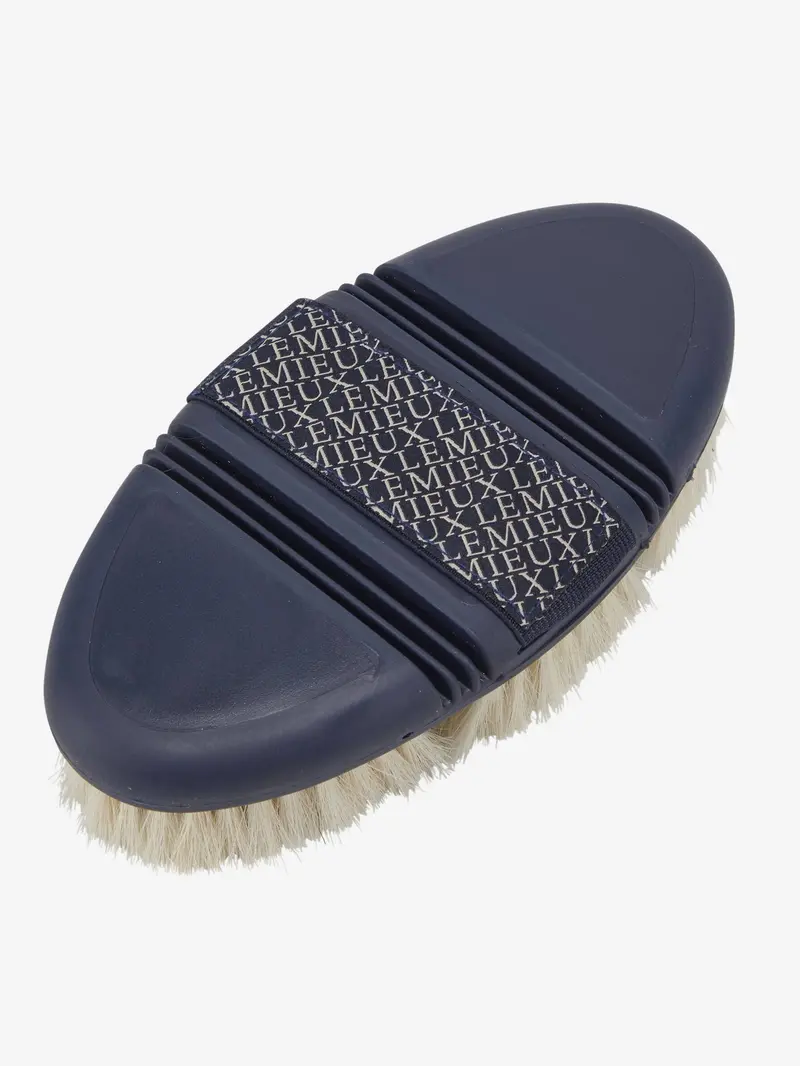 Lemieux Flexi Goats Hair Body Brush 2