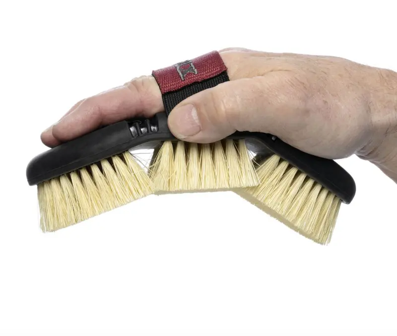 Lemieux Flexi Scrubbing Brush 1
