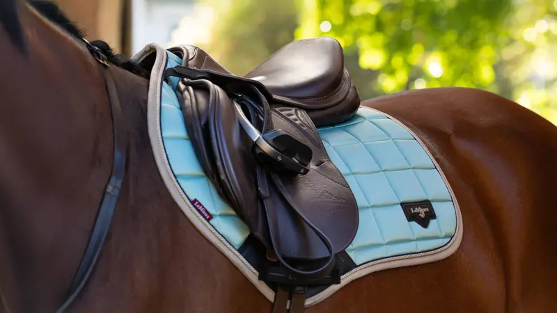 Lemieux Loire Classic Close Contact Saddle Pad 12
