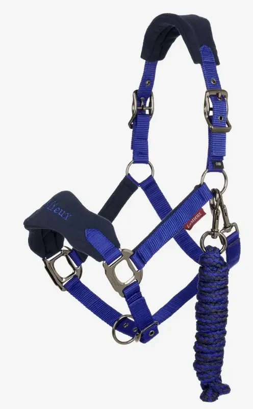 Lemieux Vogue Fleece Headcollar Paired with Matching Rope
