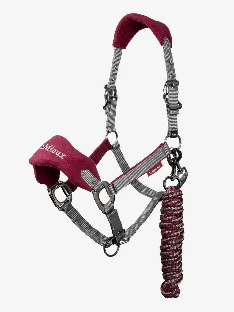 Lemieux Vogue Fleece Headcollar Paired with Matching Rope