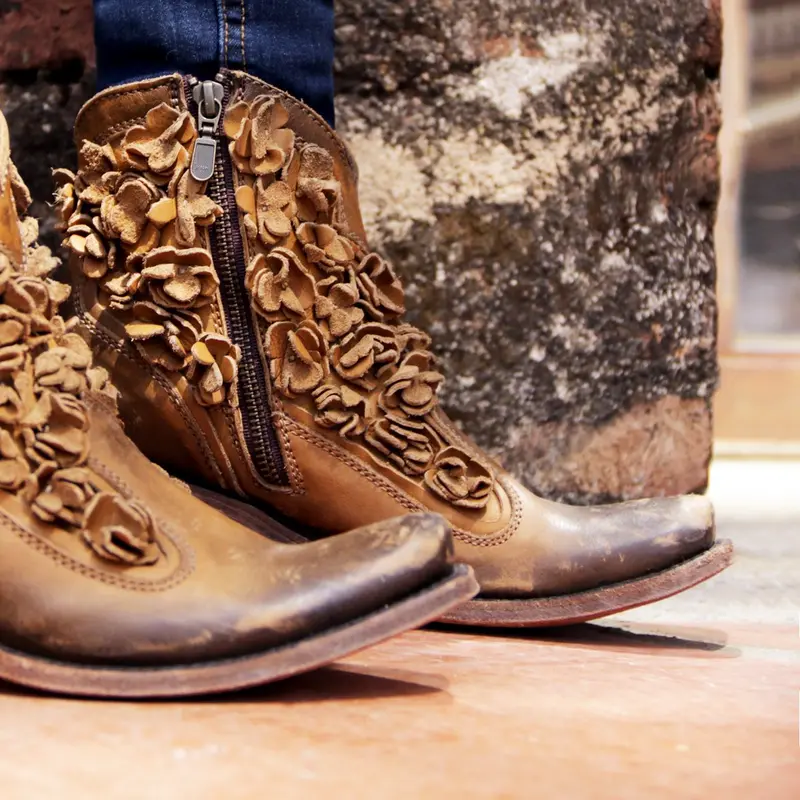 Liberty Black Res Delano Camel Booties 1
